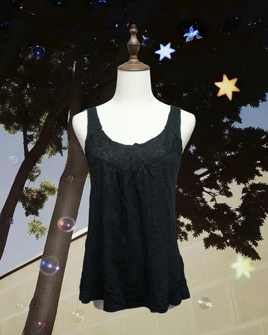 Black Heollow Embroidered Sleeveless Tank Top