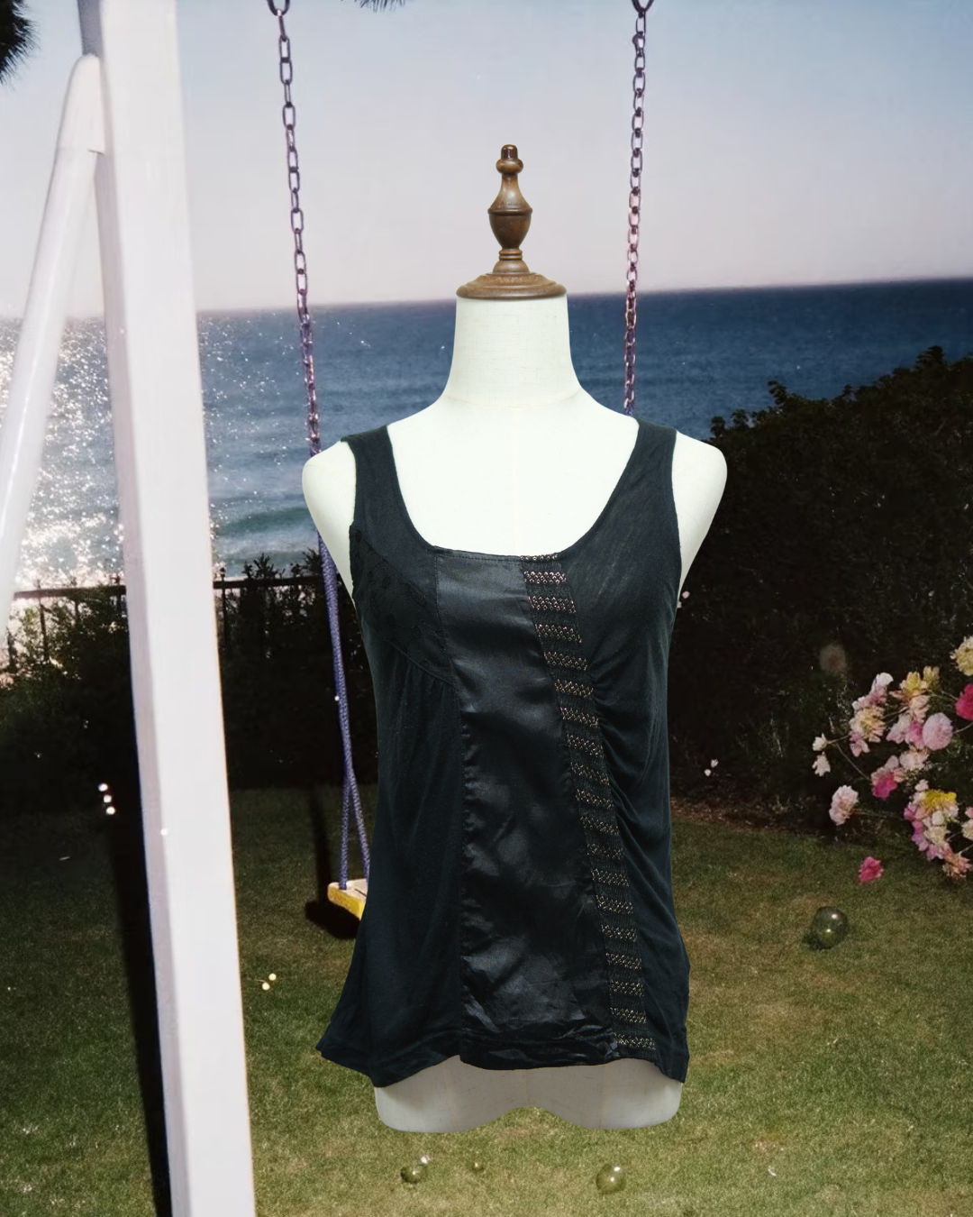 Black Mixed-Material Square-Neck Sleeveless Wear