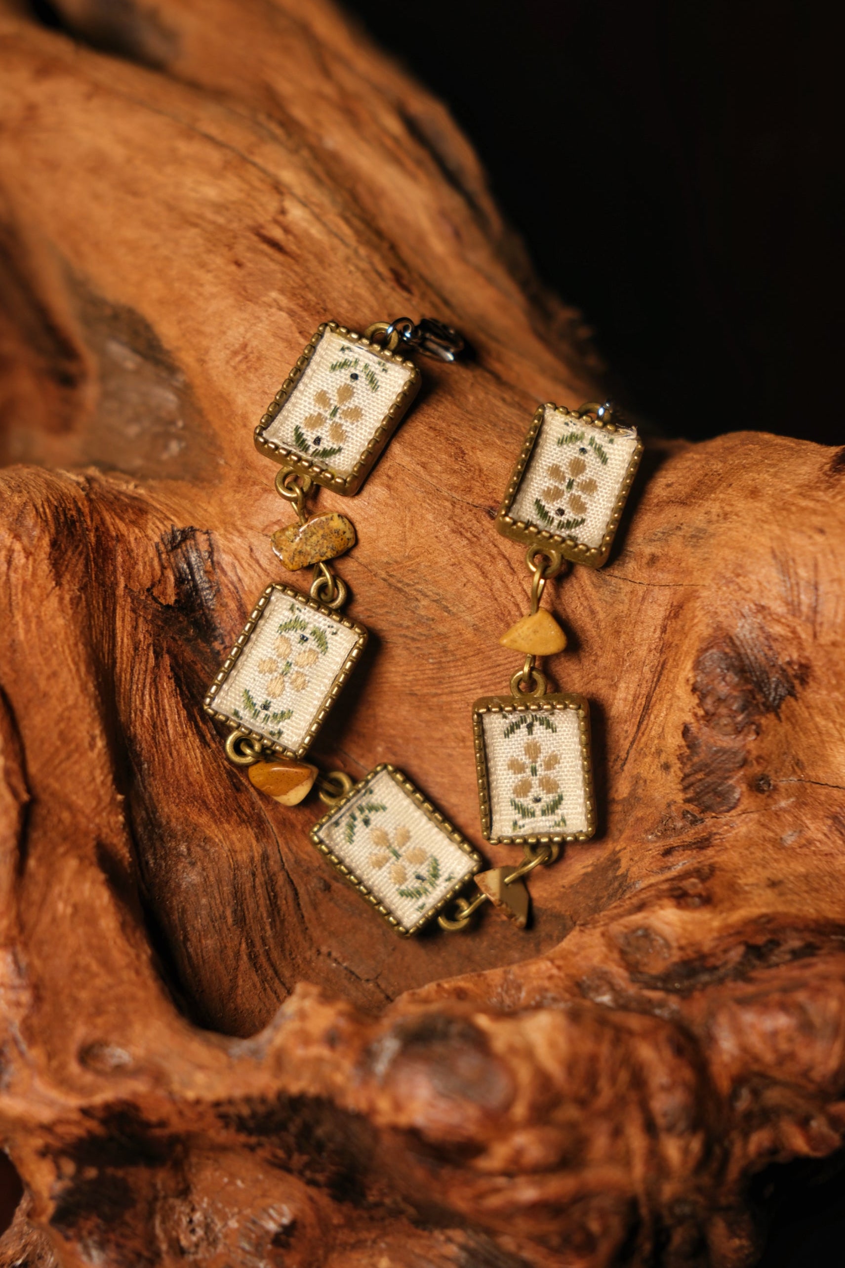 Rectangular Floral Jasper Embroidery Bracelet