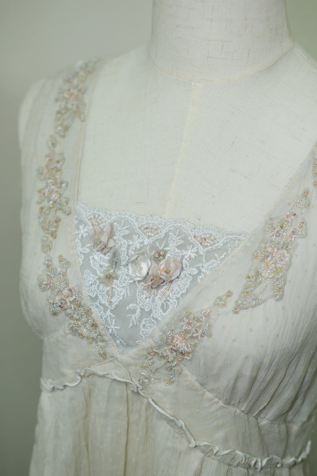 Off-White Dotted Mesh 3D Floral Embroidery Lace