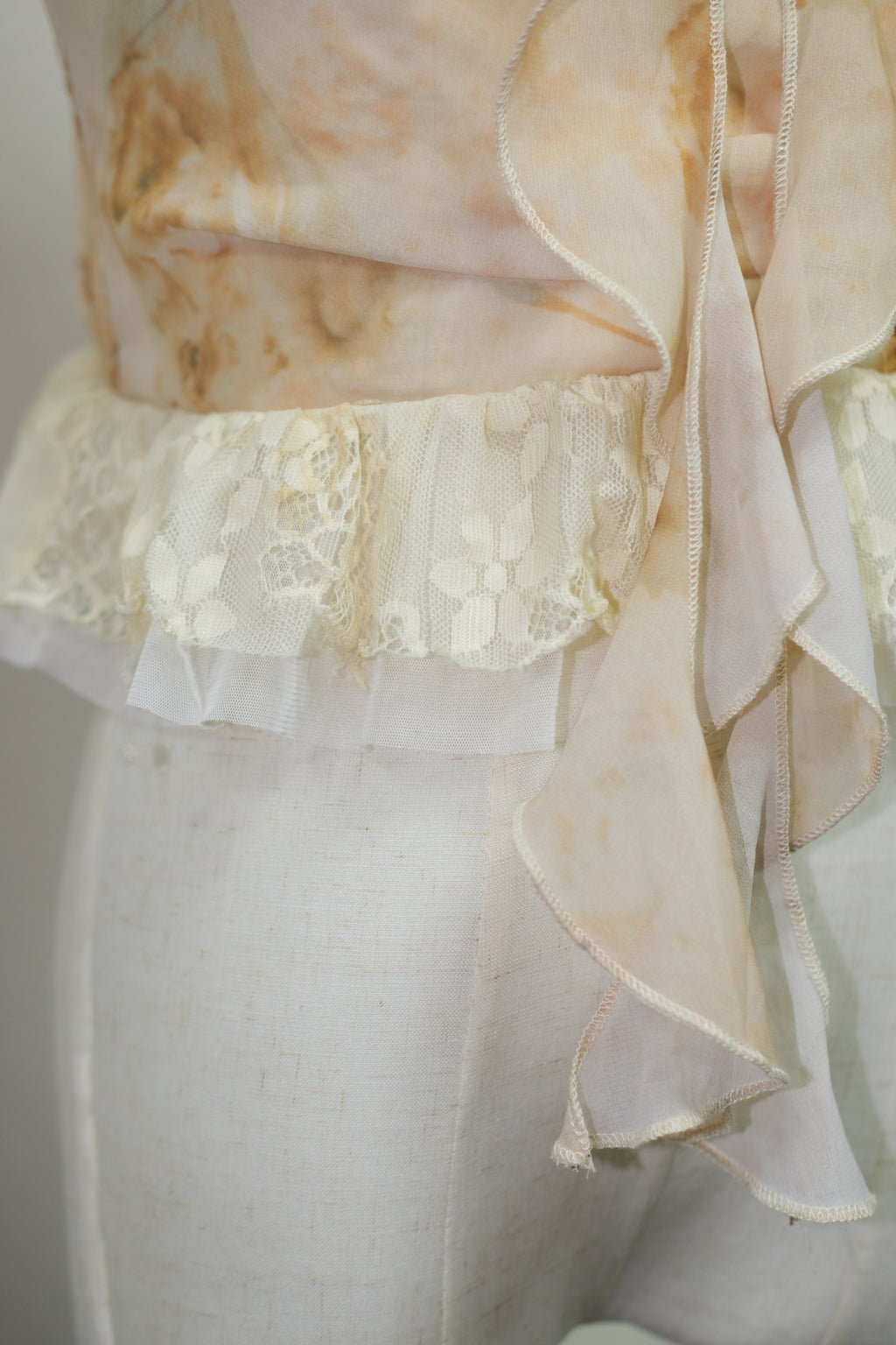 Watercolor Dye Fabric Flower Tie Lace Ruffle