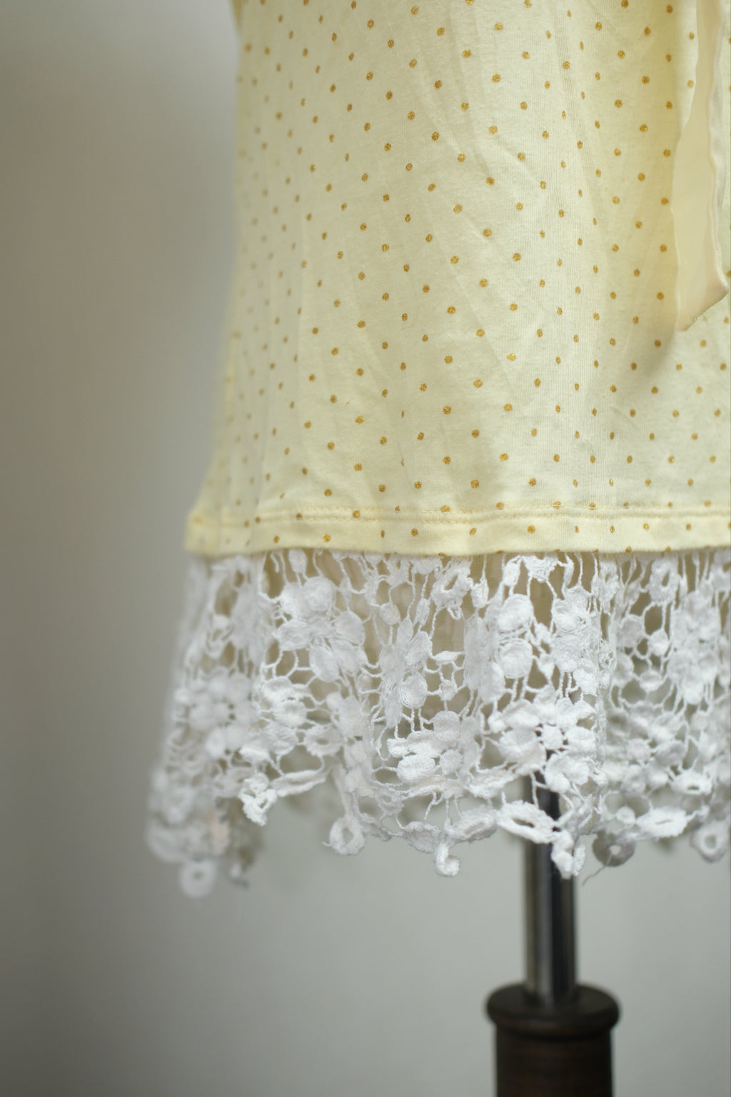 Pale Yellow Dotted Front‑Bow Lace‑Hem Wear