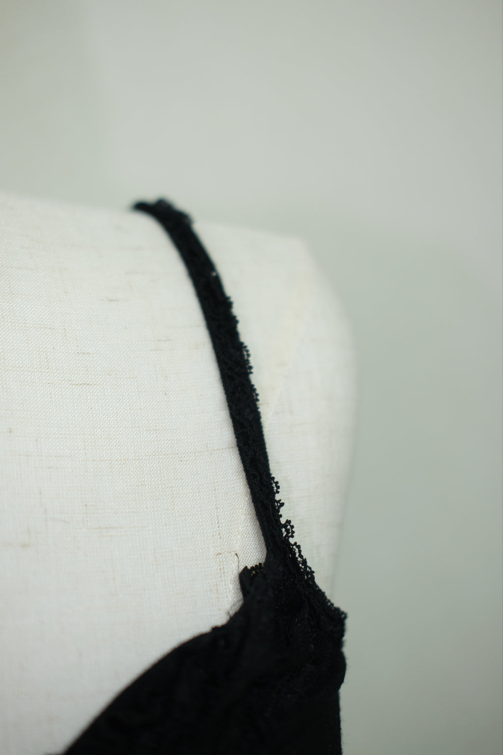 Black Lace Front Tie Wear