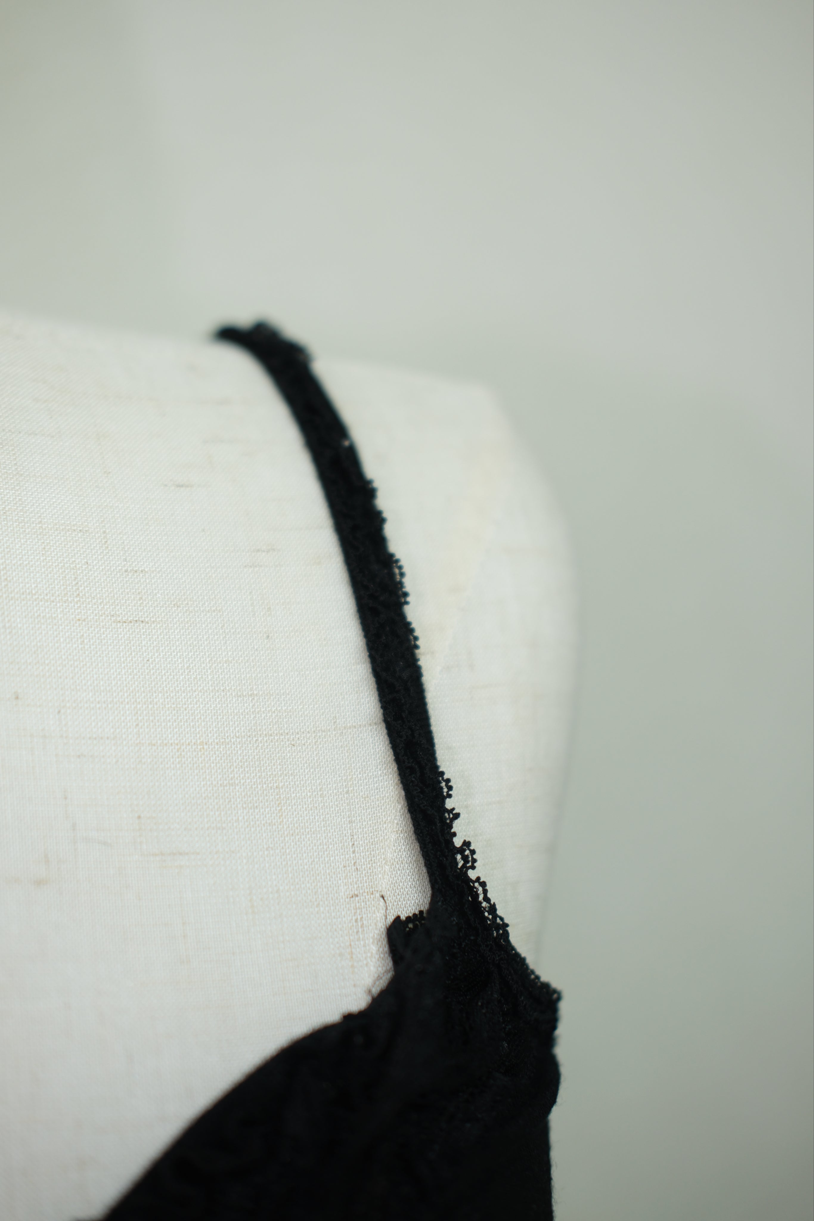 Black Lace Front Tie Wear