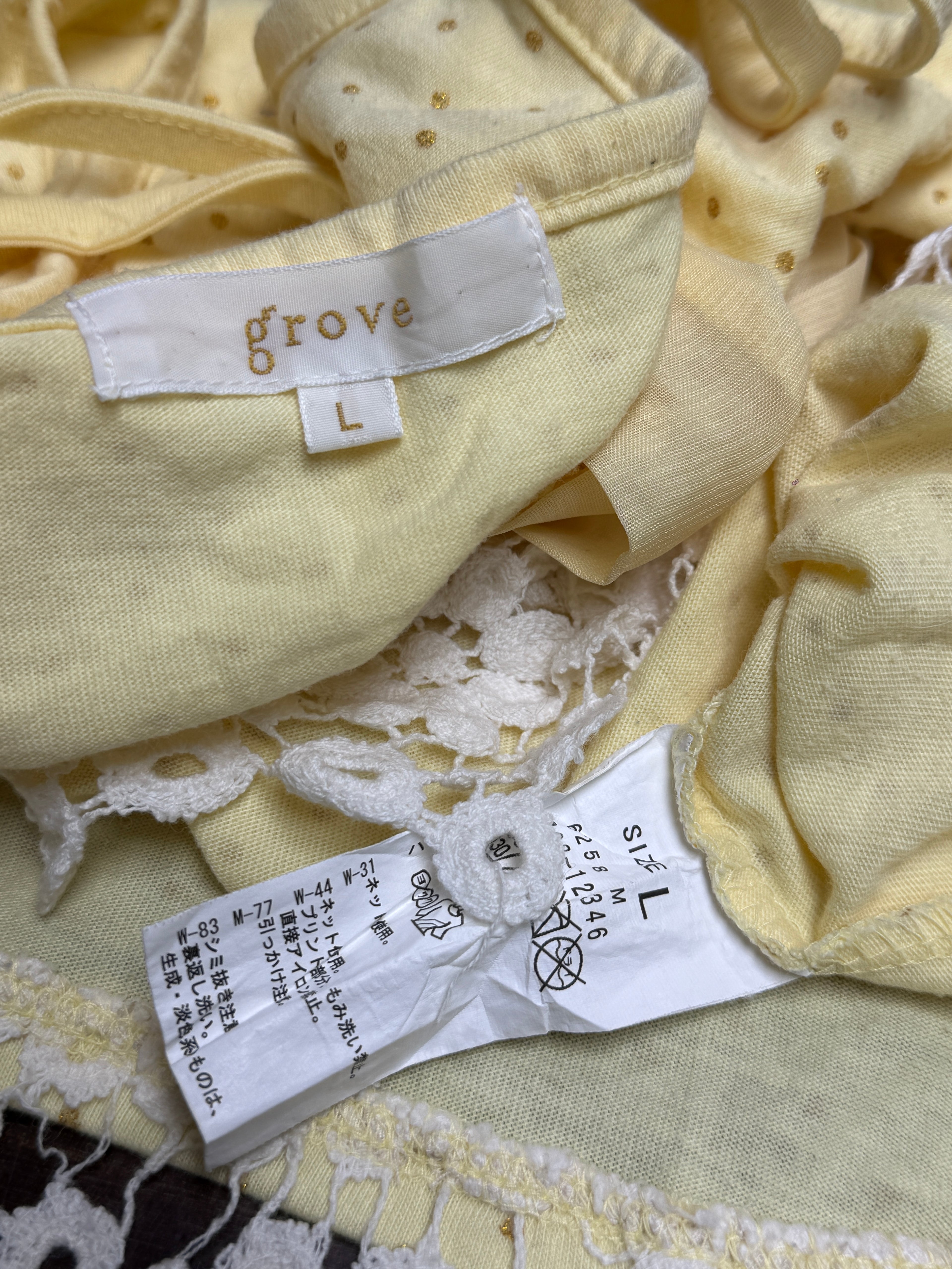 Pale Yellow Dotted Front‑Bow Lace‑Hem Wear