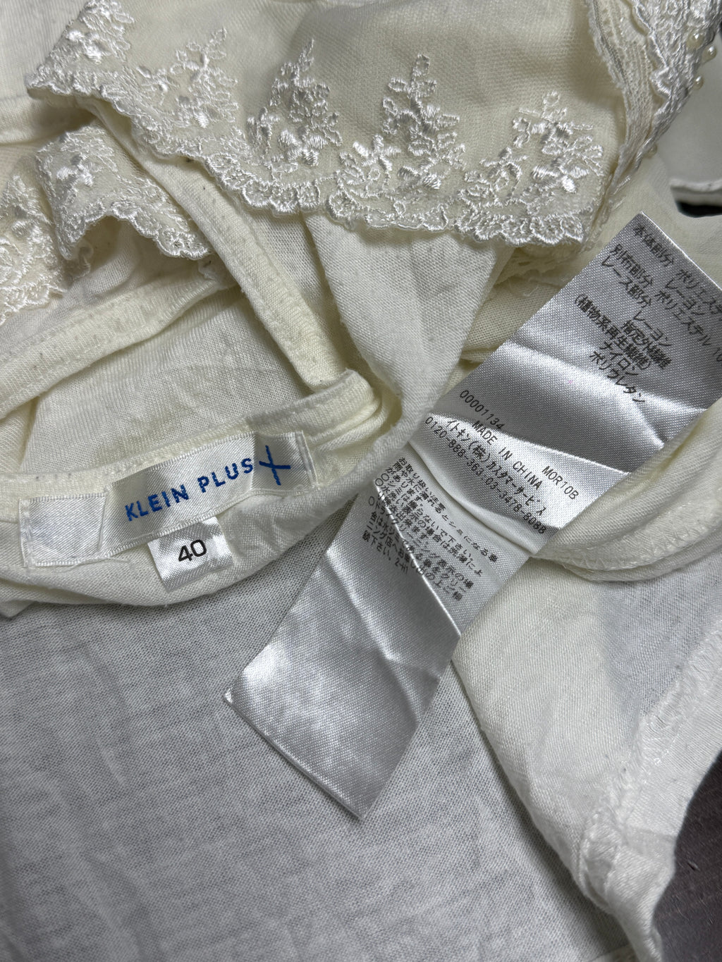 Off‑White Lace Bead Tiered Layer Wear