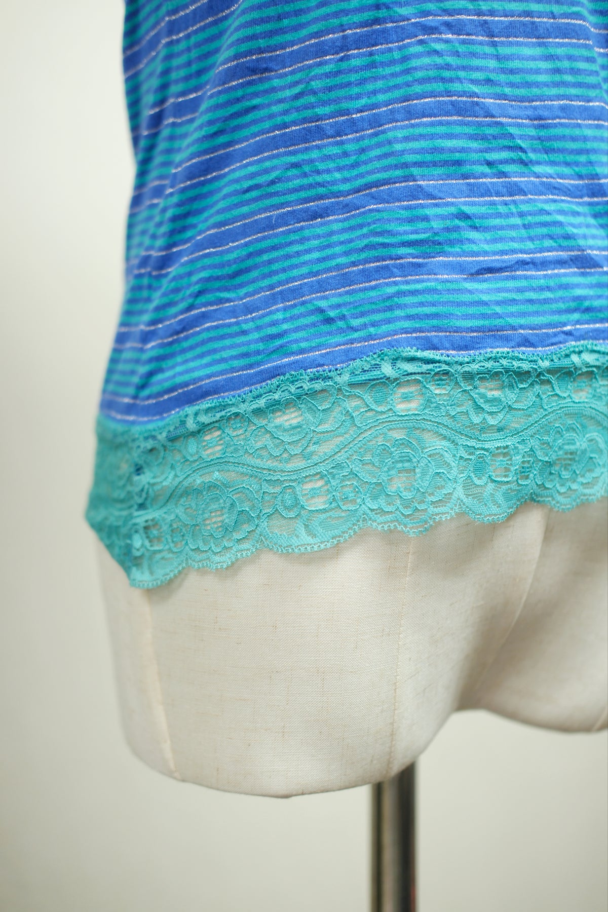 Blue Green Stripe Halter Cutout Lace Hem Wear