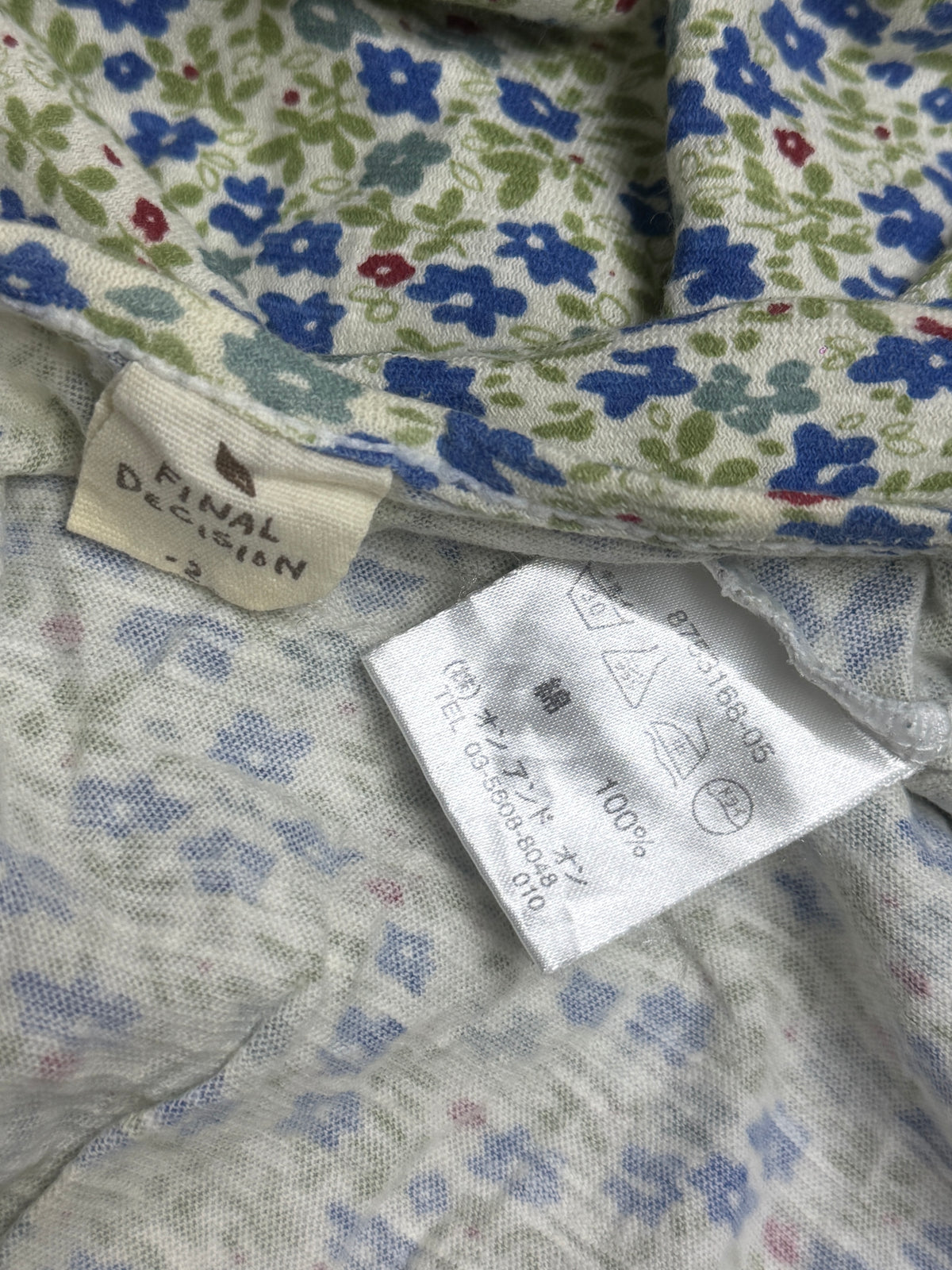 Light Base Blue Green Floral Front Tie Wear