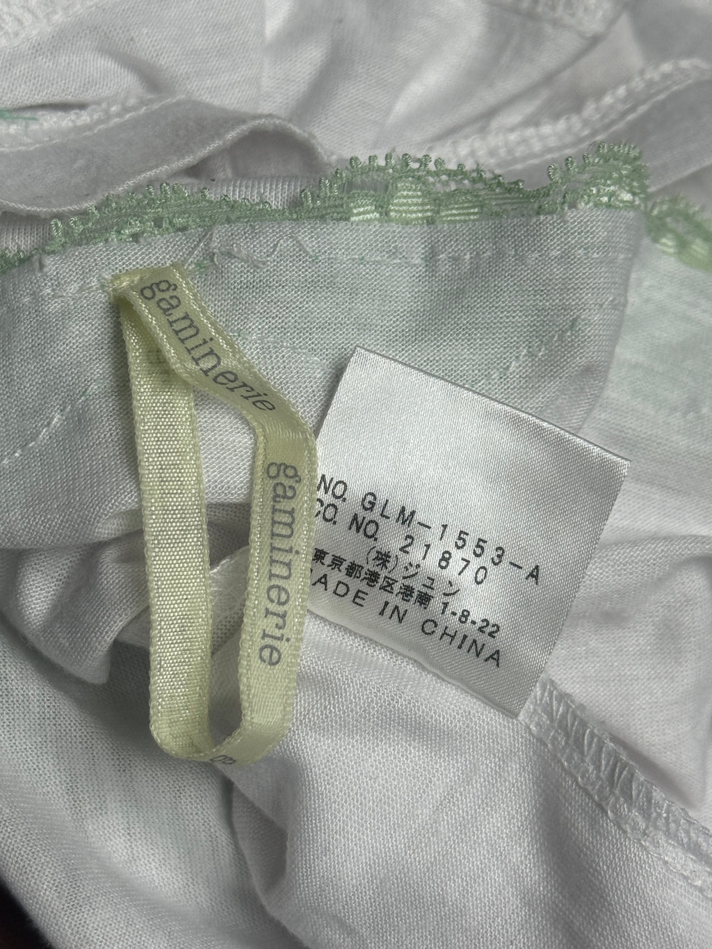 Off-white Light Green Lace V-Neck Bow Wear