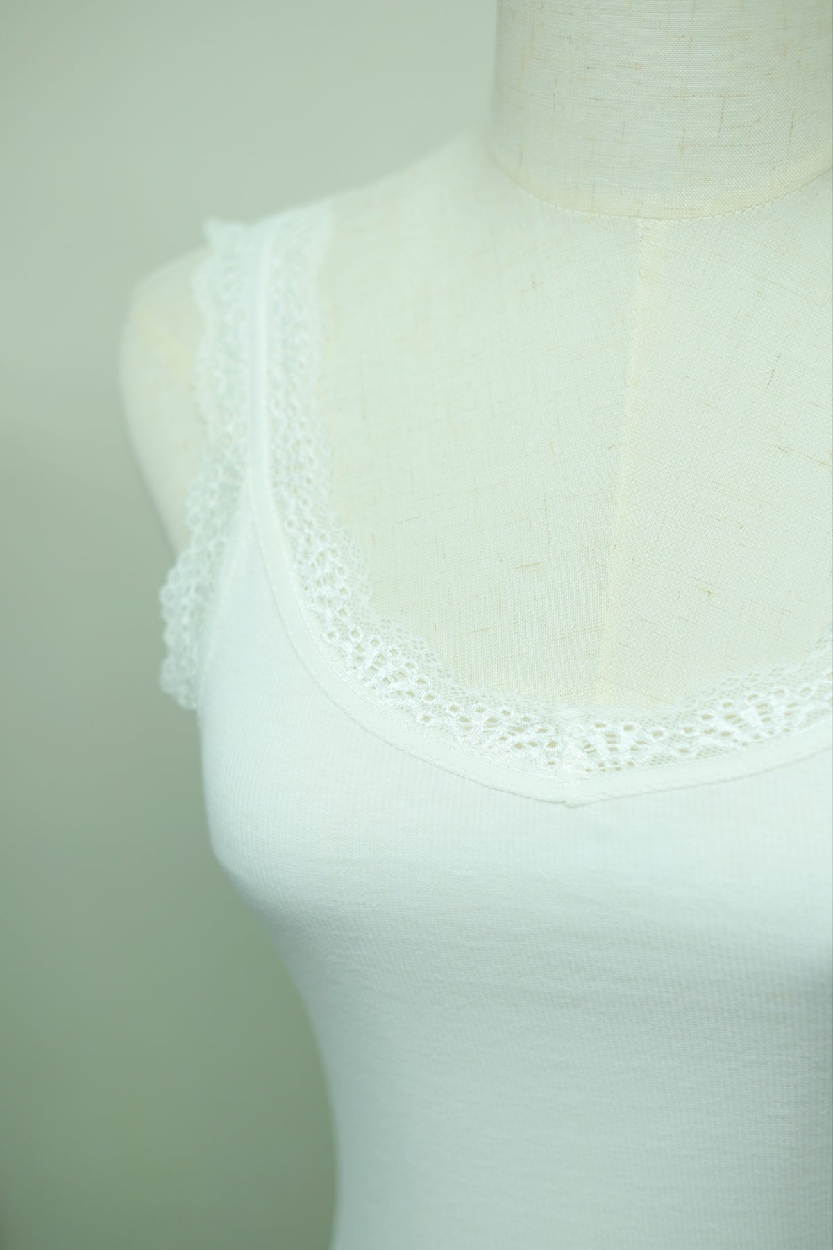 White U-Neck Lace Strap Rib Knit Tank