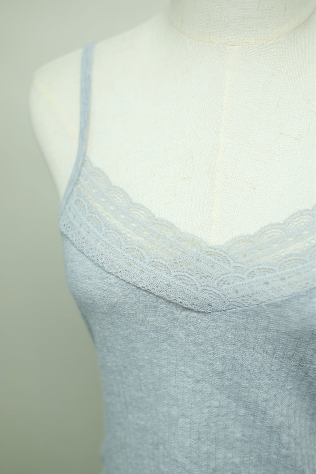 Heather Grey Scalloped Lace Waffle Slim Tank
