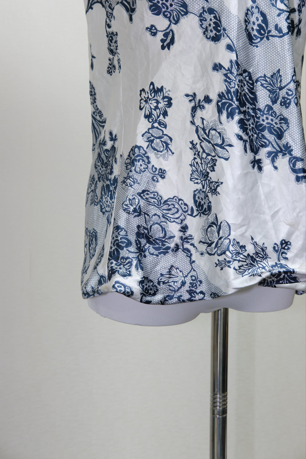 Blue & White Porcelain Print Satin Lace Cami Top