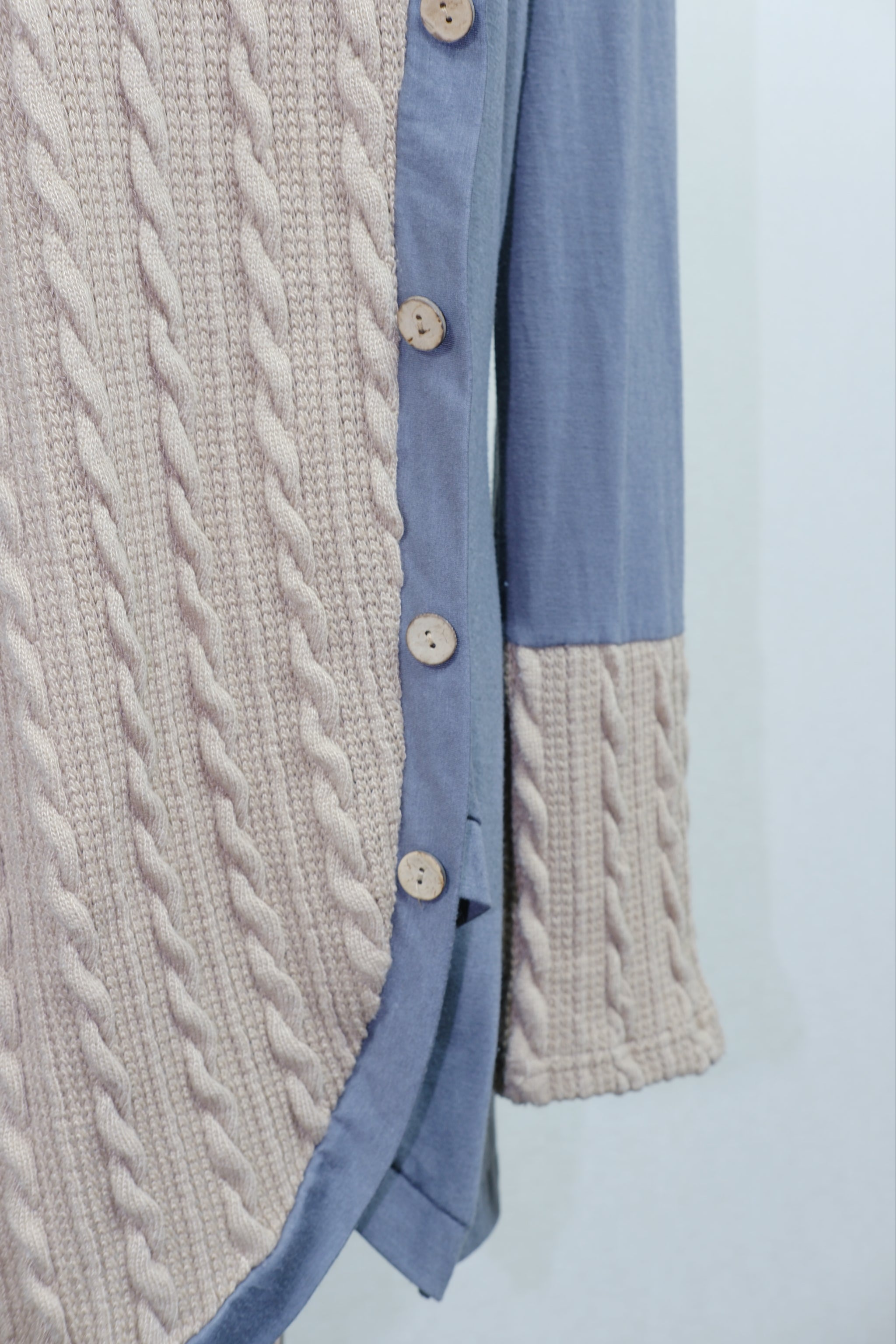 Cable Knit Colorblock Asymmetrical Tunic Sweater