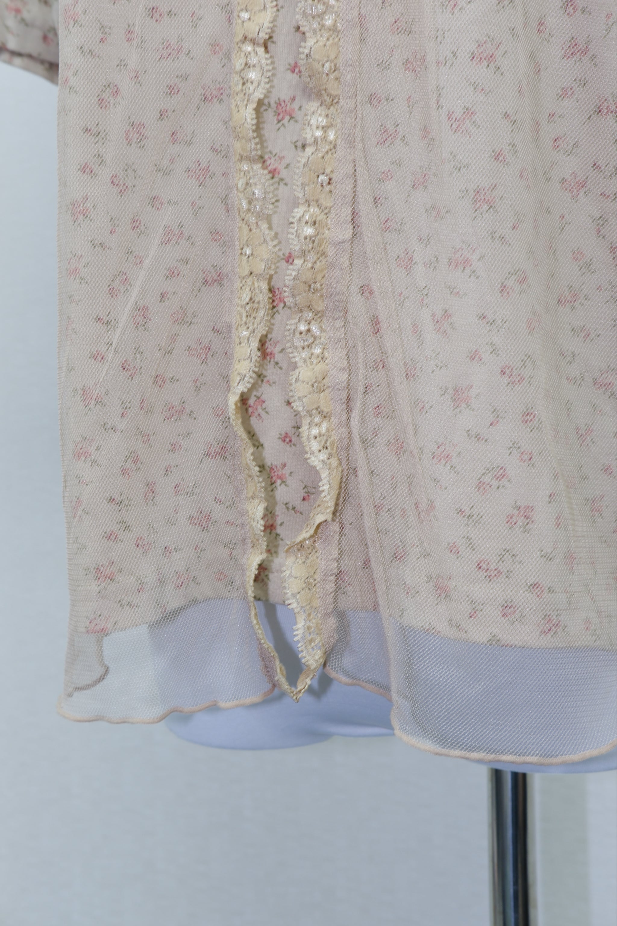 Beige Floral Mesh Lace Trim Top