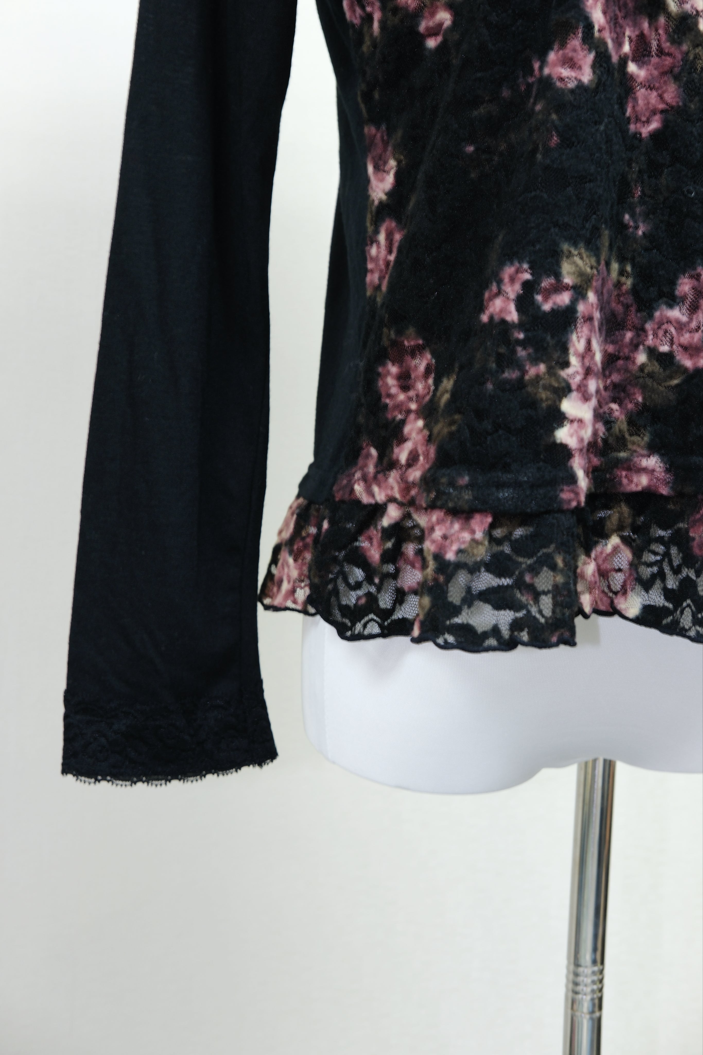 Black Rose Print Lace Peplum Blouse