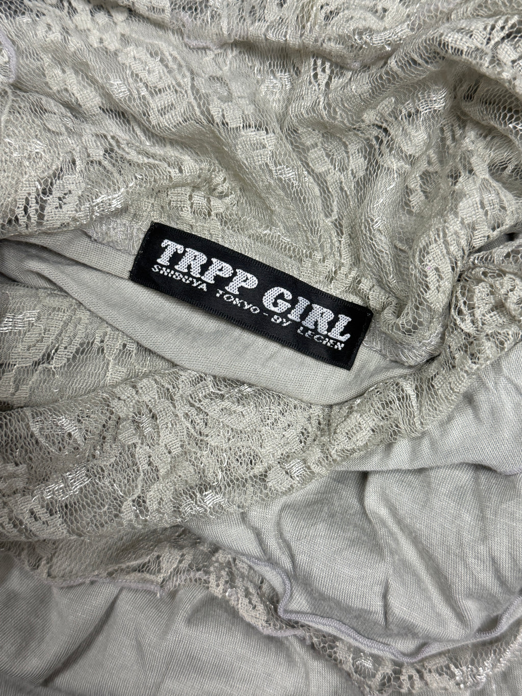 Light Gray Lace Trim Long Sleeve Top