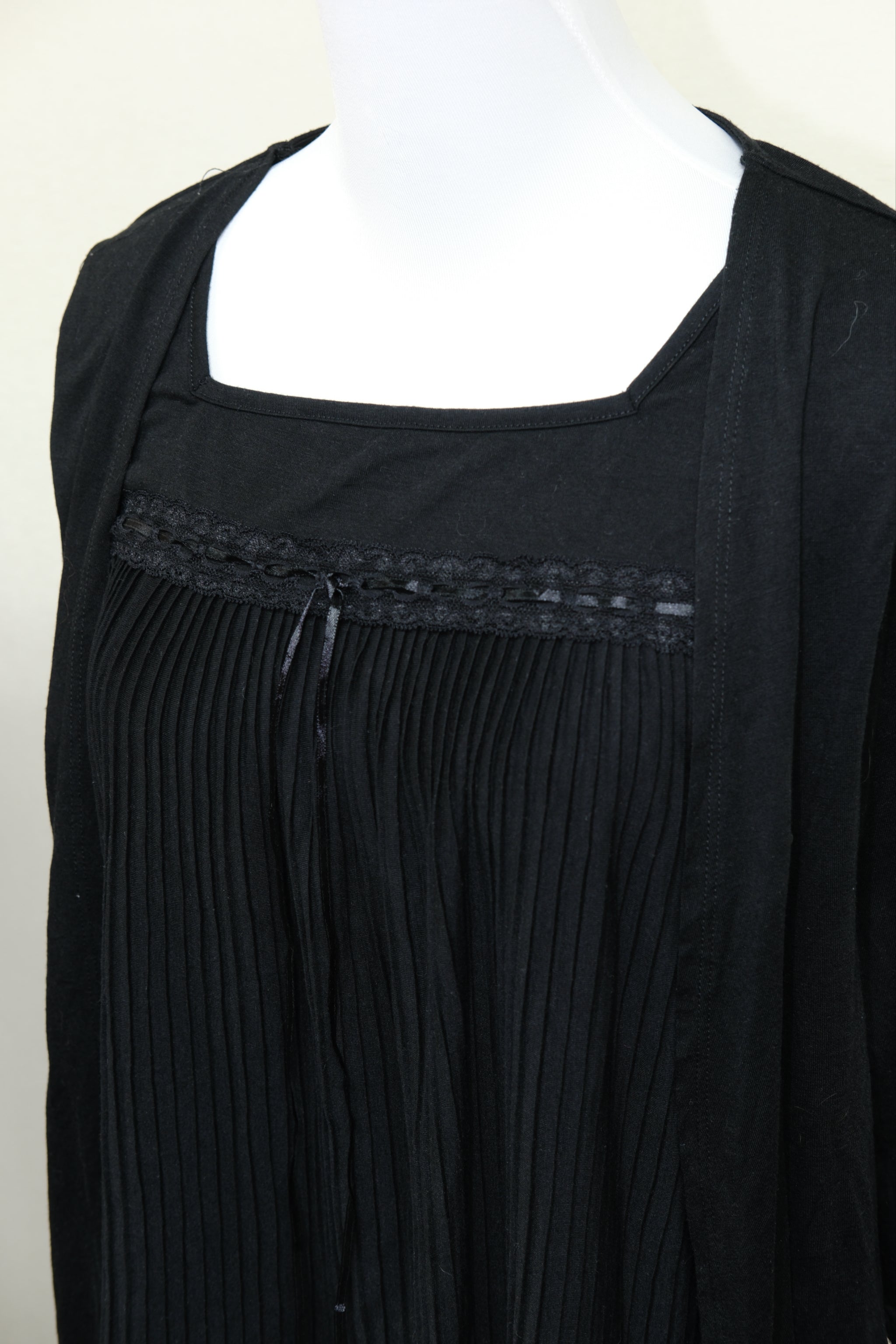 Black 2-Piece Set: Ribbed Tie-Front Cami & Open Cardigan