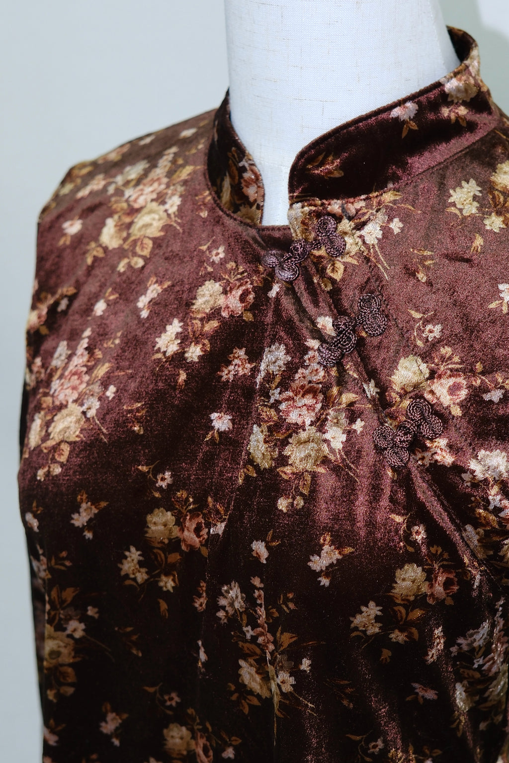 Brown Floral Velvet Cheongsam Blouse