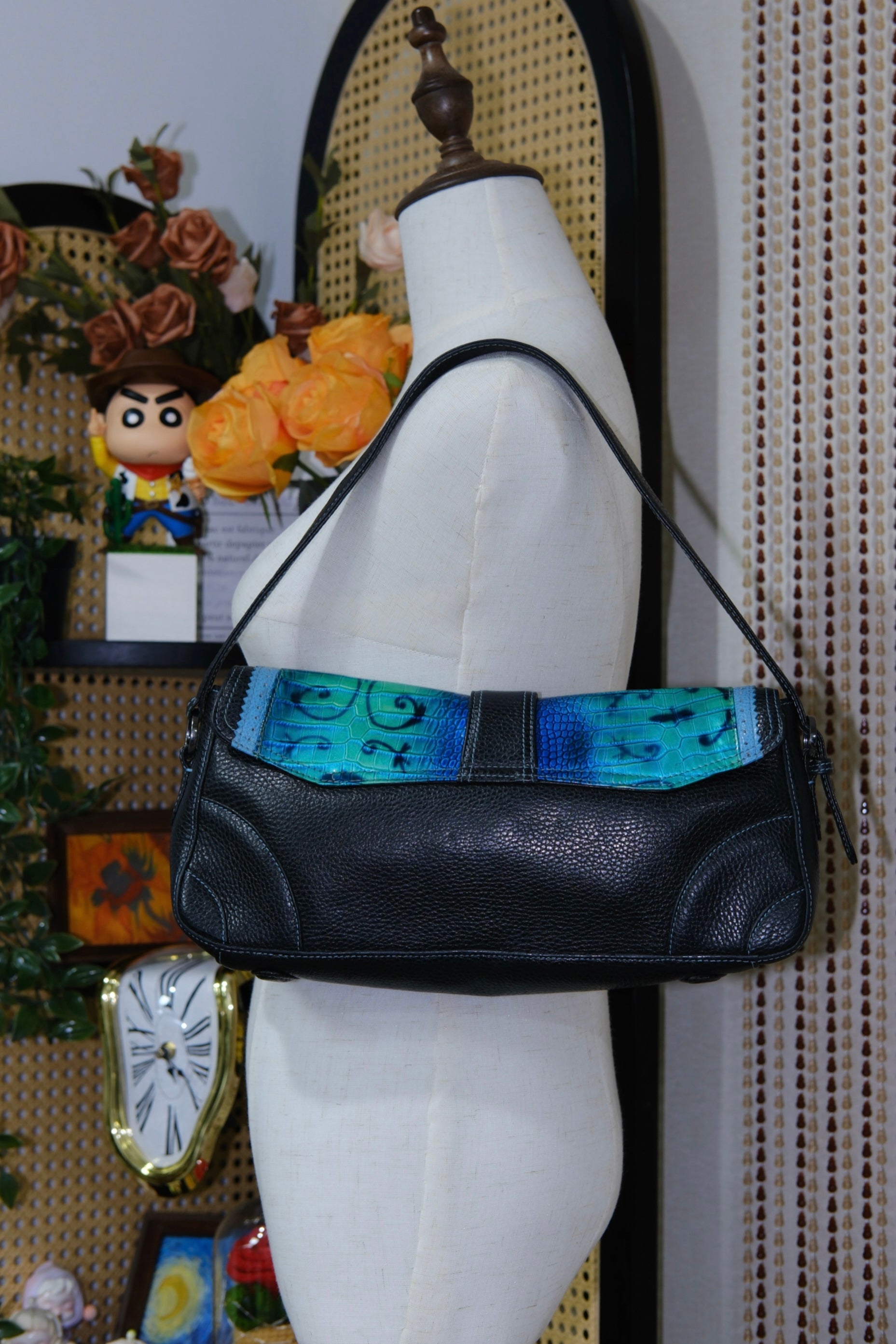 MIKE.MIKE Black Multicolor Patchwork Leather Shoulder Bag