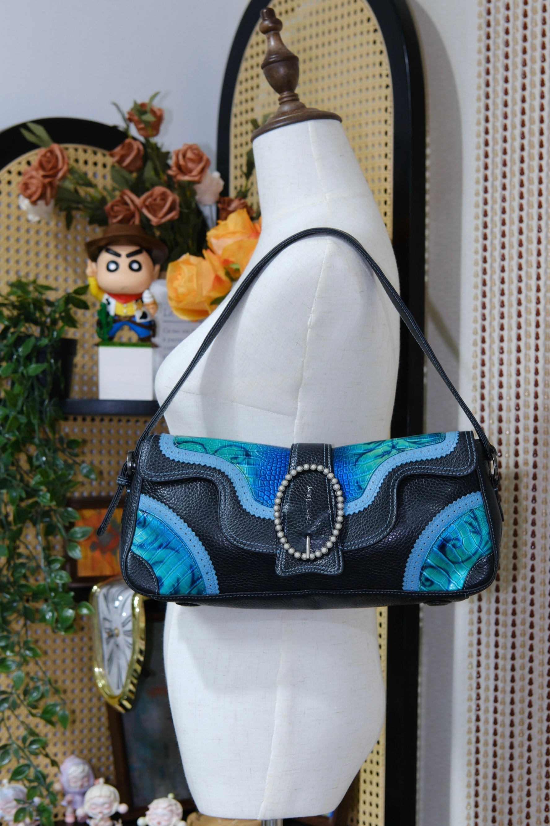 MIKE.MIKE Black Multicolor Patchwork Leather Shoulder Bag