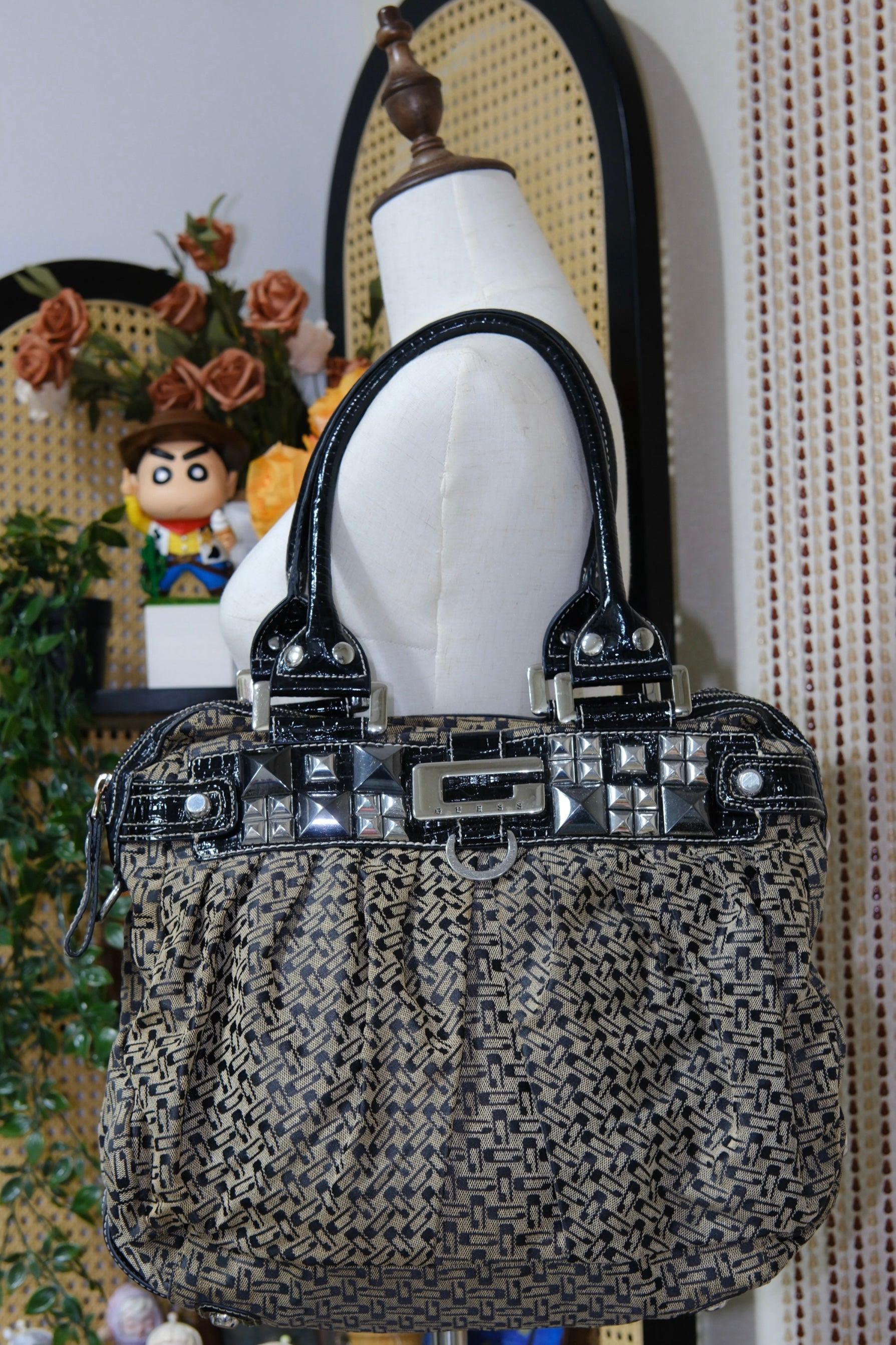 GUESS Beige & Black Monogram Jacquard Shoulder Bag