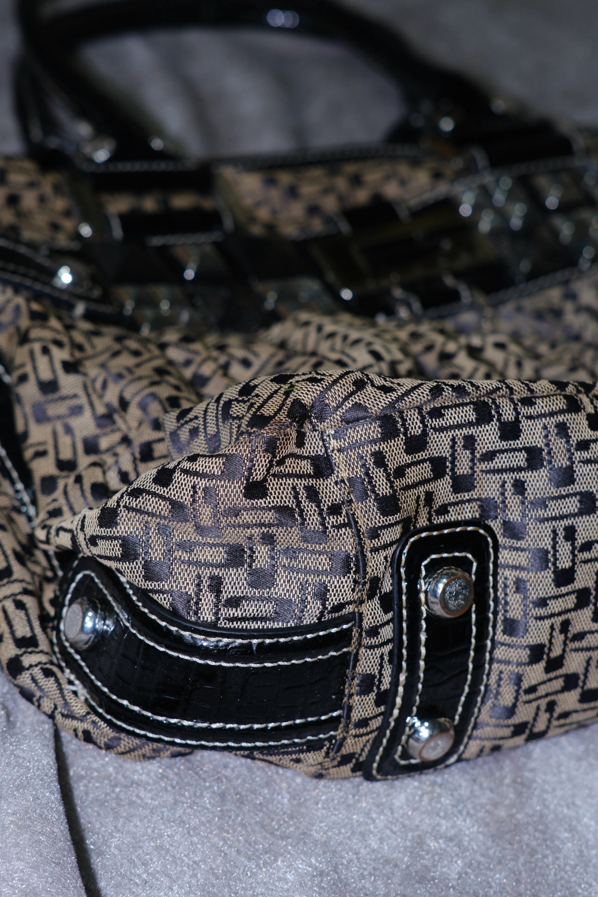 GUESS Beige & Black Monogram Jacquard Shoulder Bag