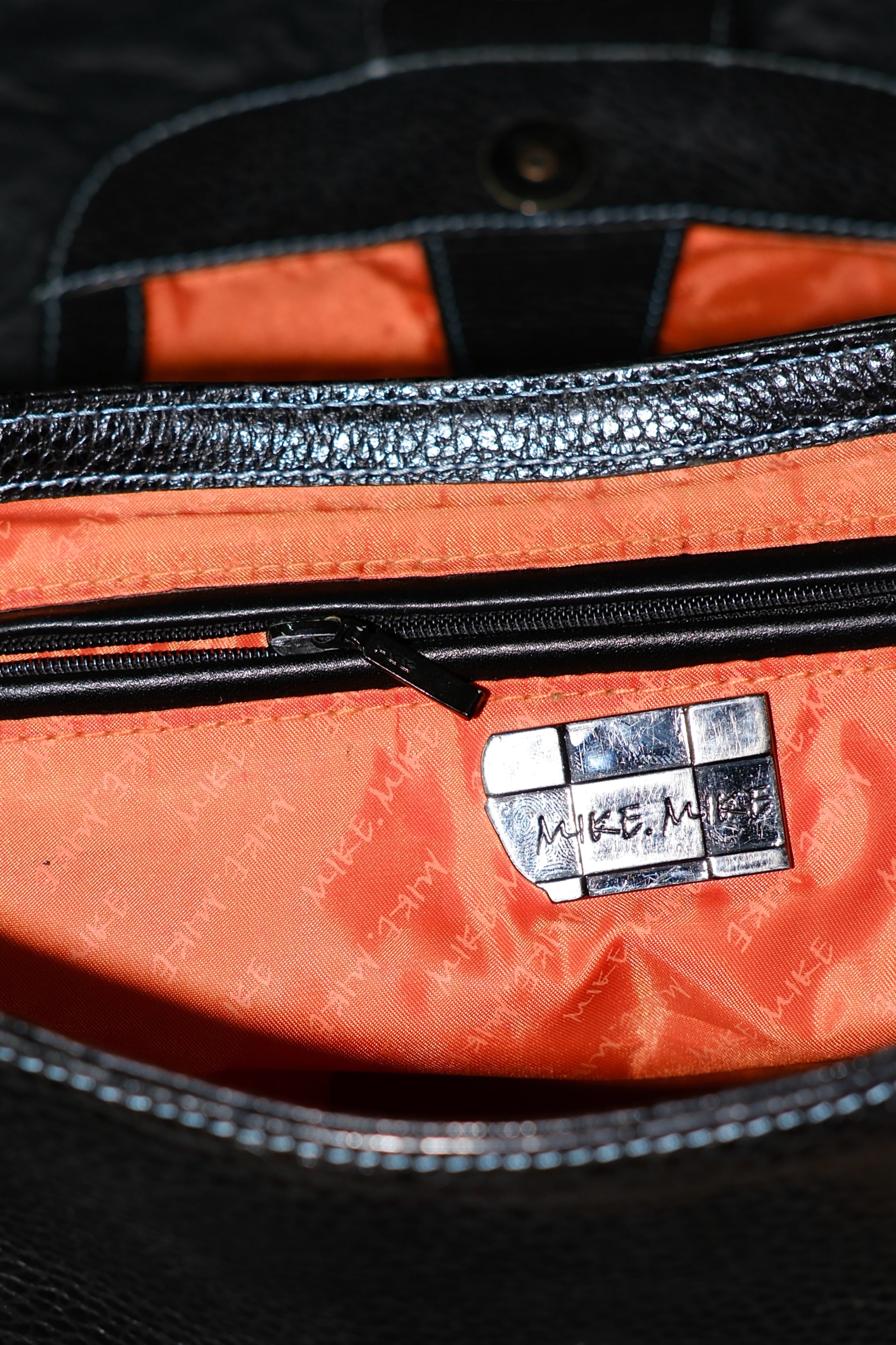 MIKE.MIKE Black Multicolor Patchwork Leather Shoulder Bag