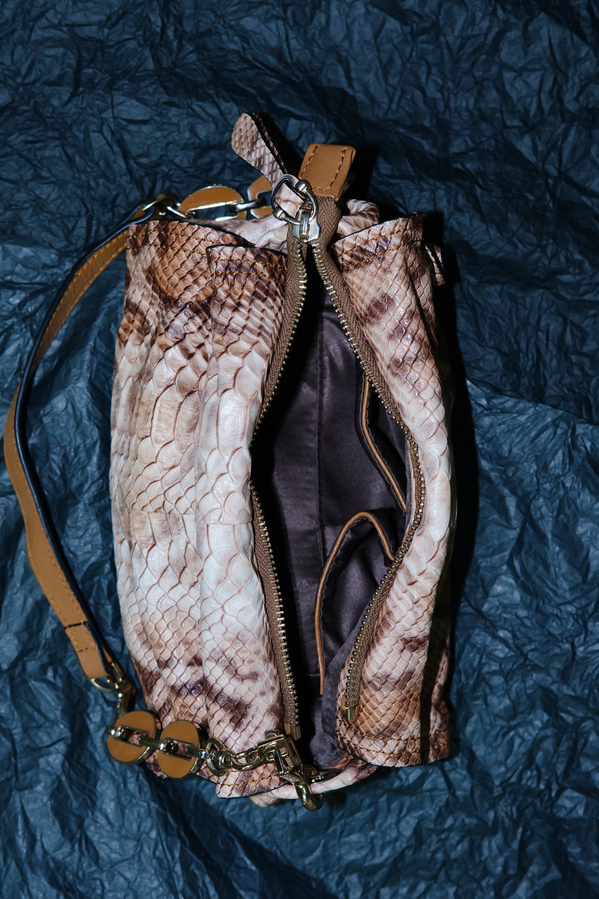 KAISER  Brown Snake-Embossed Leather Chain Strap Shoulder Bag
