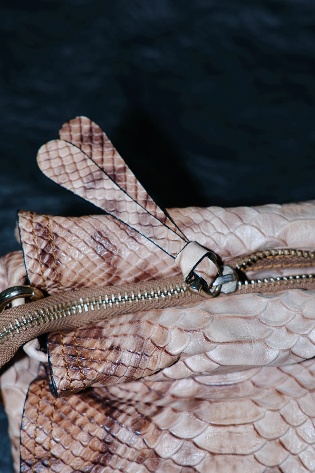 KAISER  Brown Snake-Embossed Leather Chain Strap Shoulder Bag