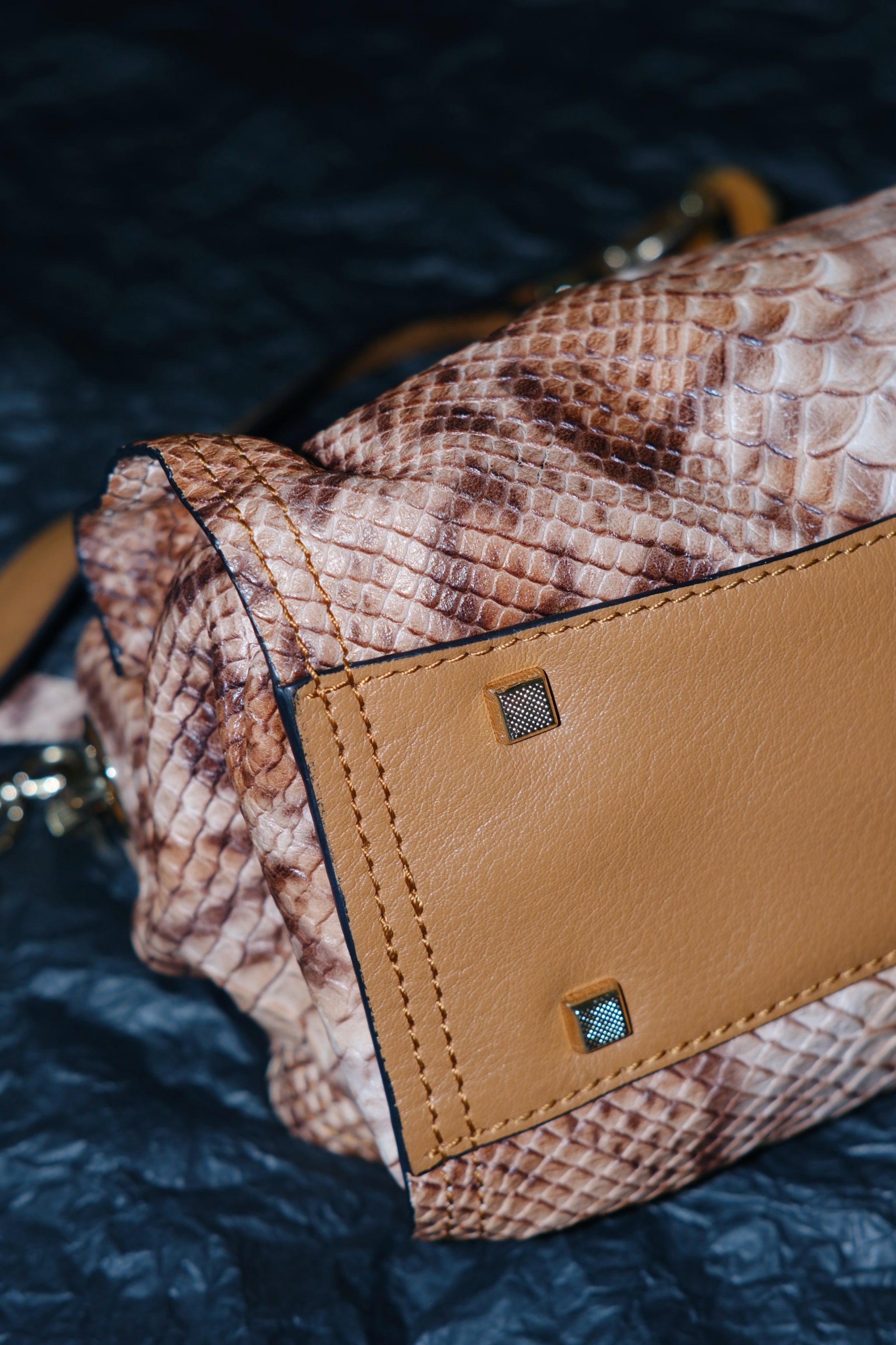KAISER  Brown Snake-Embossed Leather Chain Strap Shoulder Bag