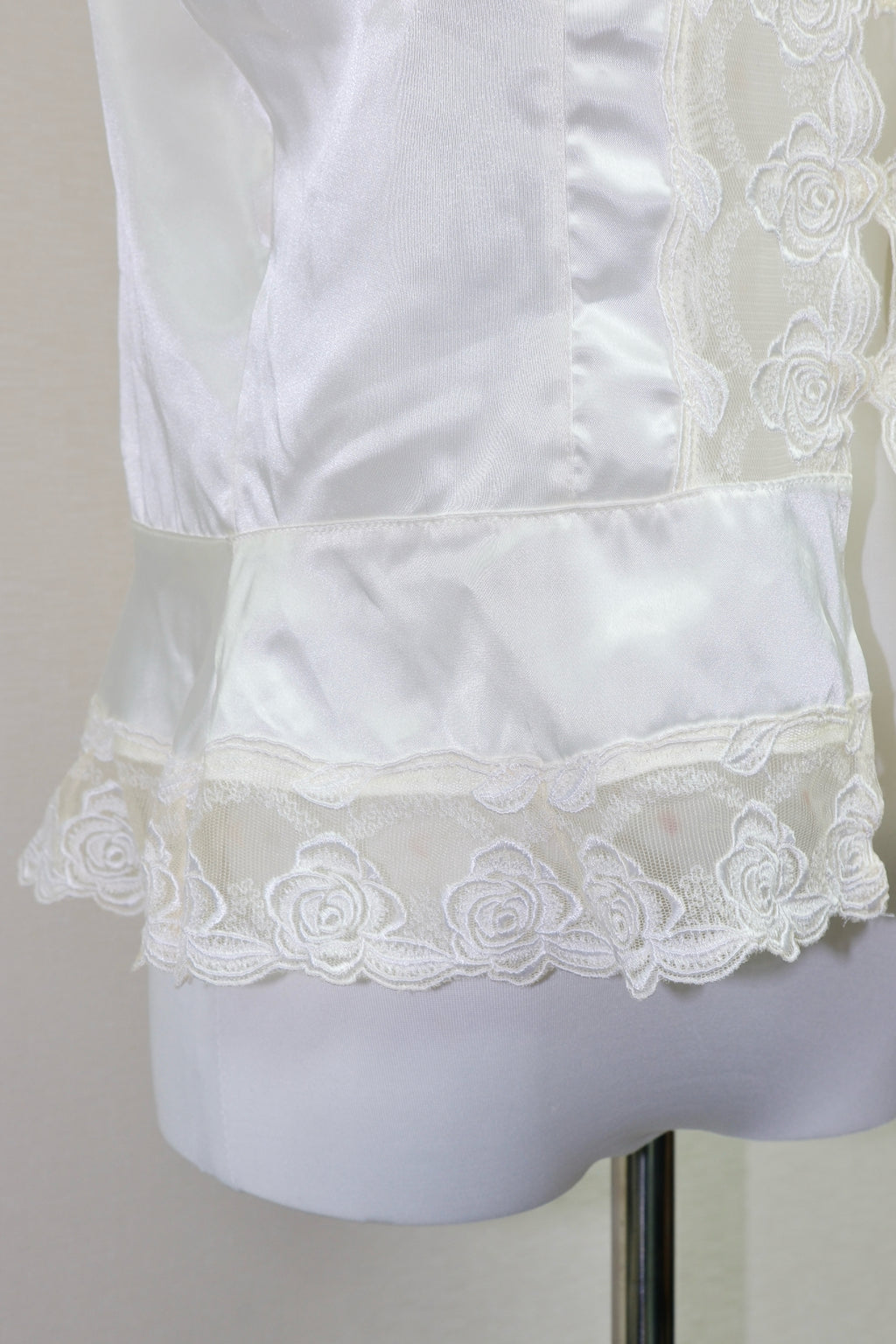 Off-White Rose Lace Satin Front-Button Camisole