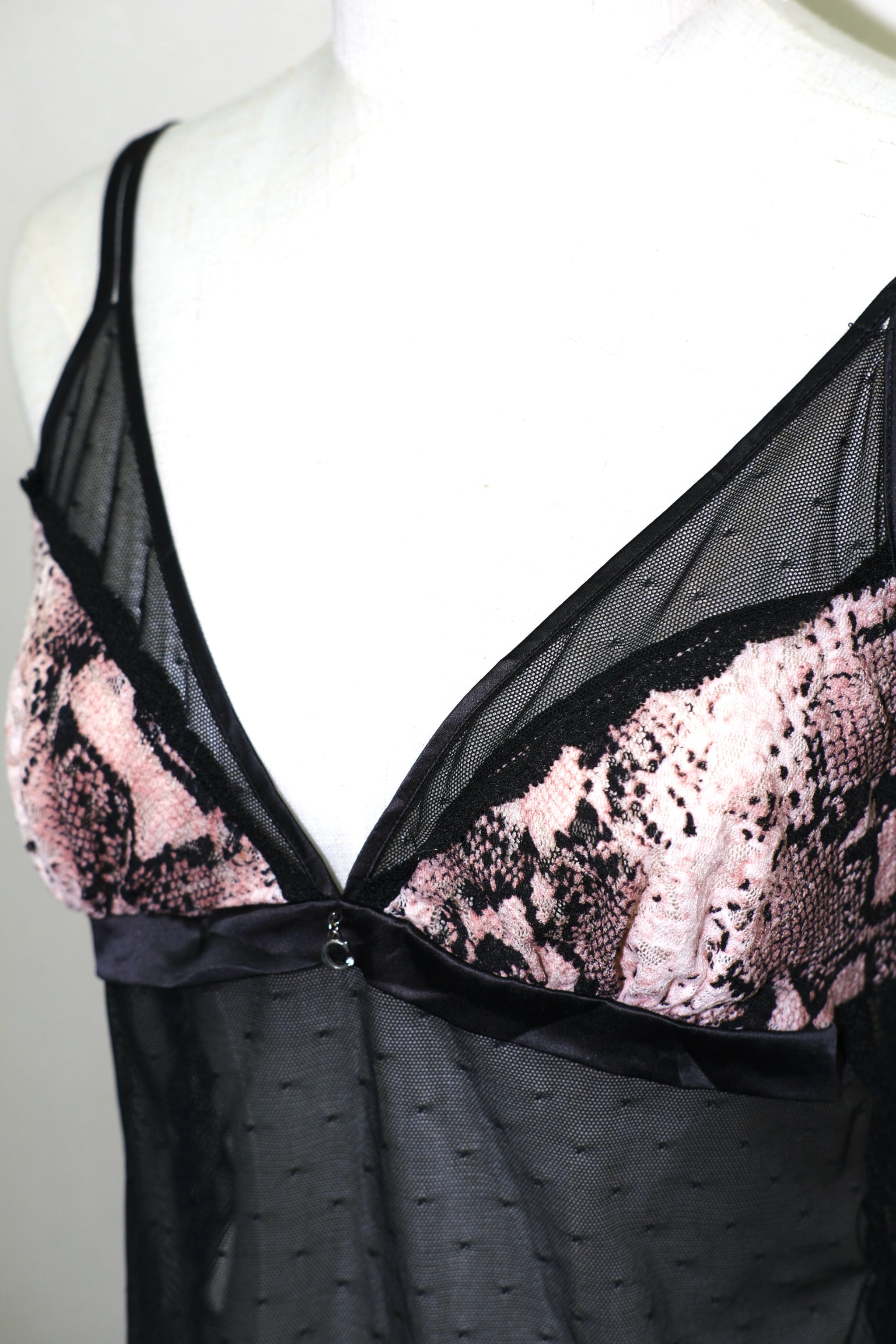 Black & Pink Snake-Print Lace Sheer Mesh Camisole